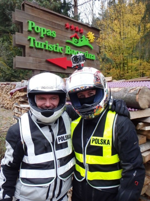 Kobieta na motocyklu