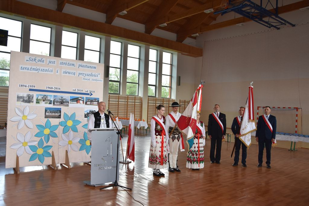 130 lat szkoły w Cichem