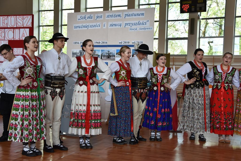 130 lat szkoły w Cichem