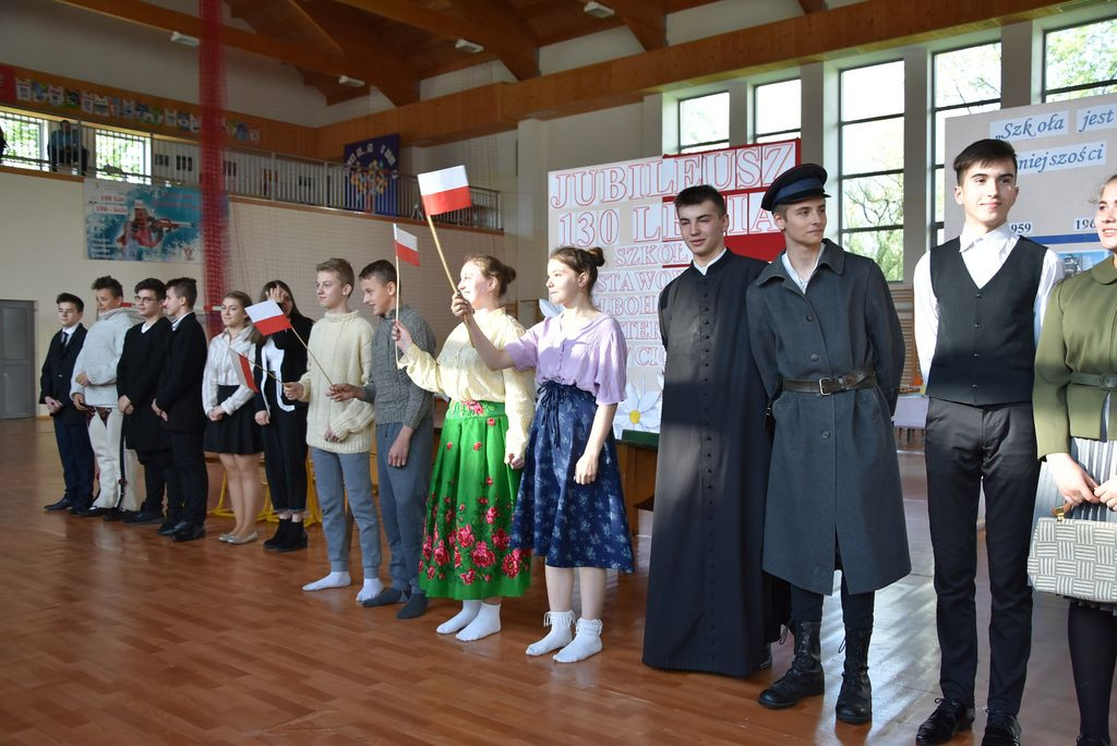 130 lat szkoły w Cichem