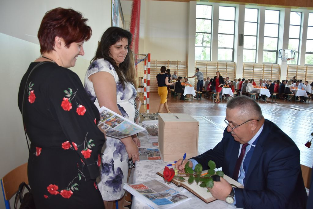 130 lat szkoły w Cichem