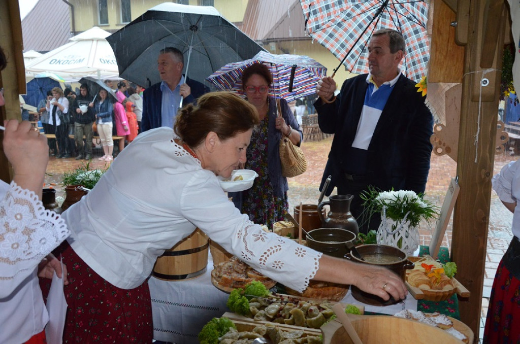 Góralskie Jodło w deszczu