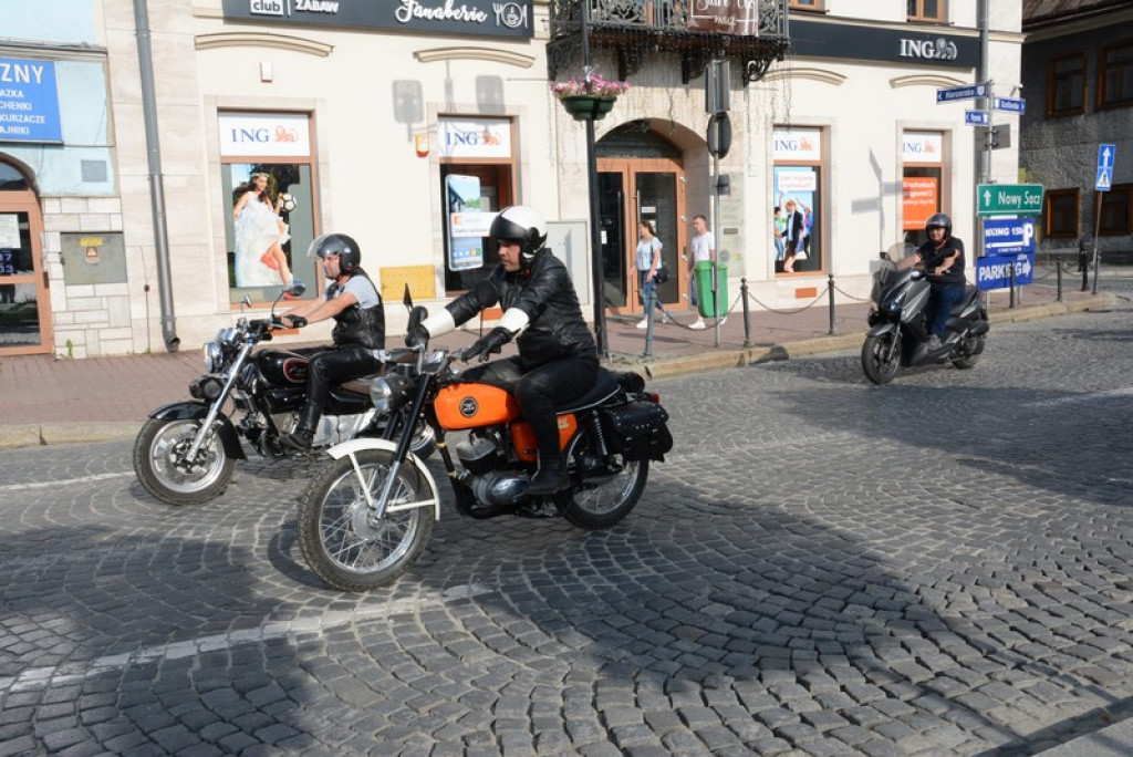 Parada motocykli przejechała ulicami Nowego Targu