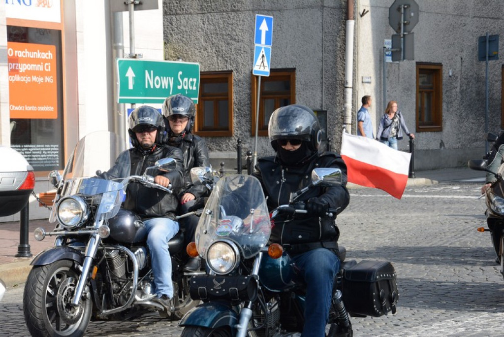 Parada motocykli przejechała ulicami Nowego Targu