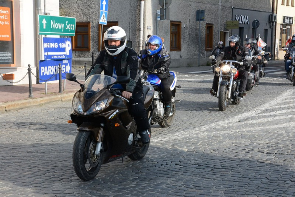 Parada motocykli przejechała ulicami Nowego Targu