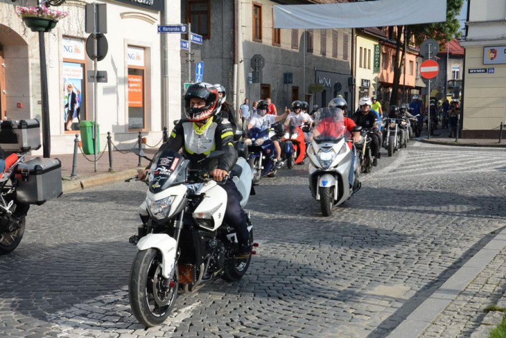 Parada motocykli przejechała ulicami Nowego Targu