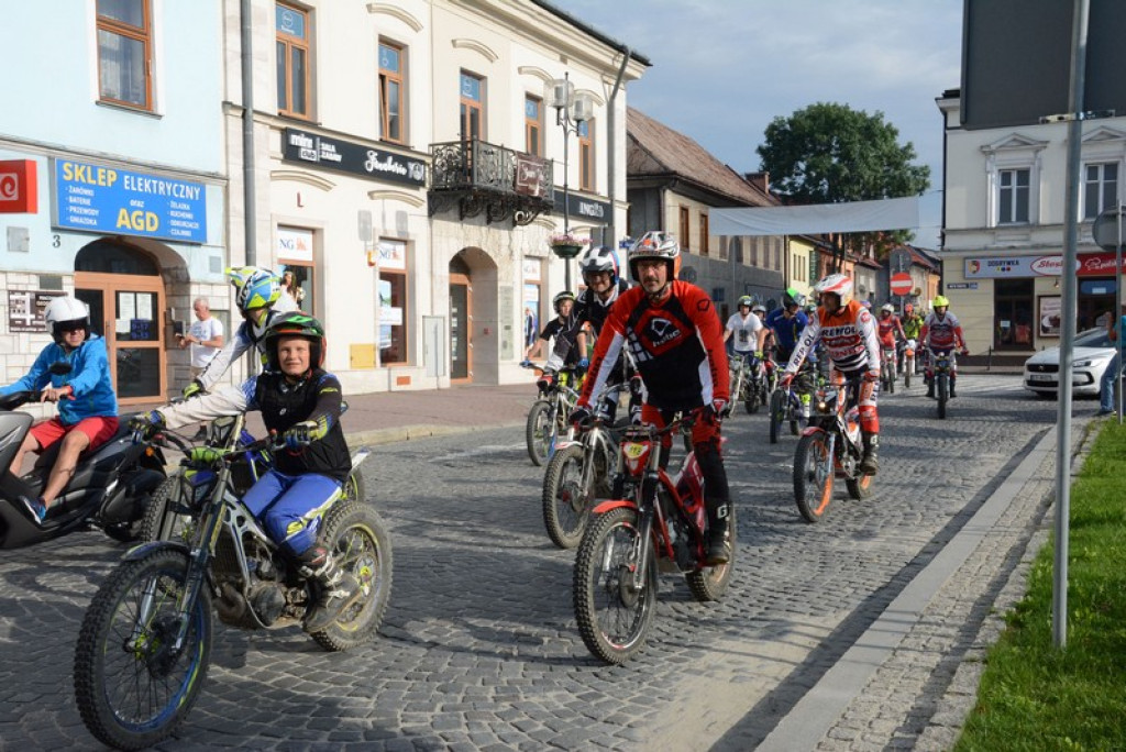 Parada motocykli przejechała ulicami Nowego Targu