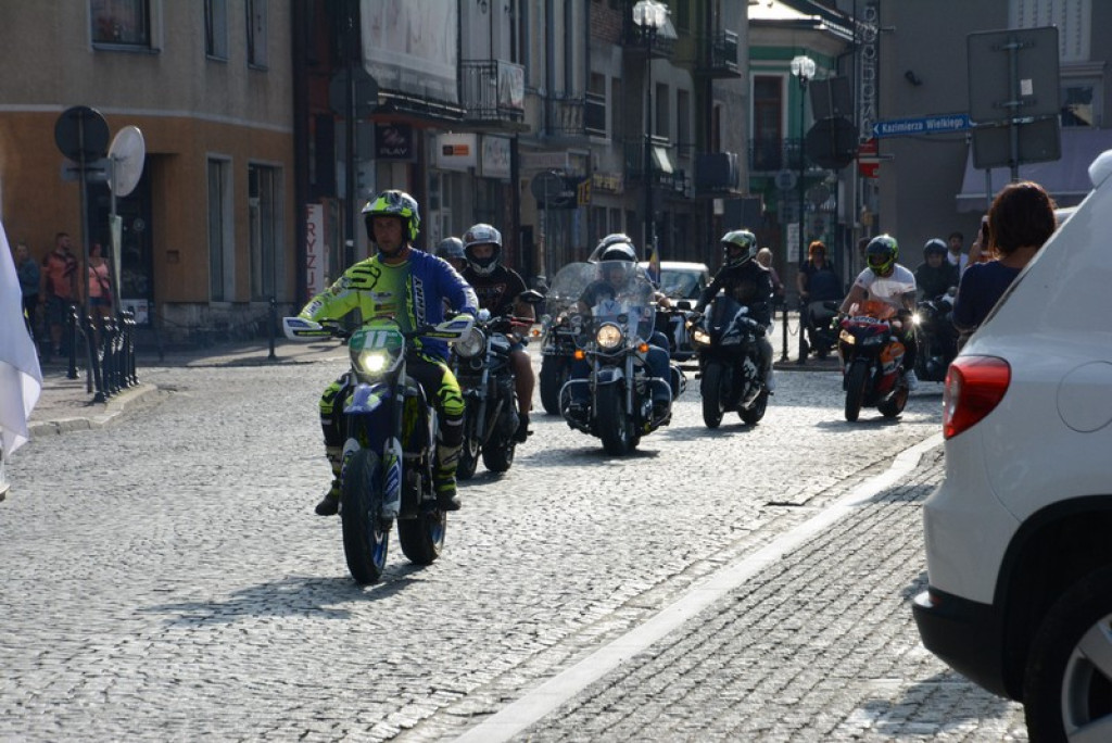 Parada motocykli przejechała ulicami Nowego Targu