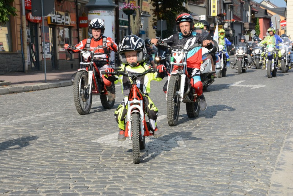 Parada motocykli przejechała ulicami Nowego Targu