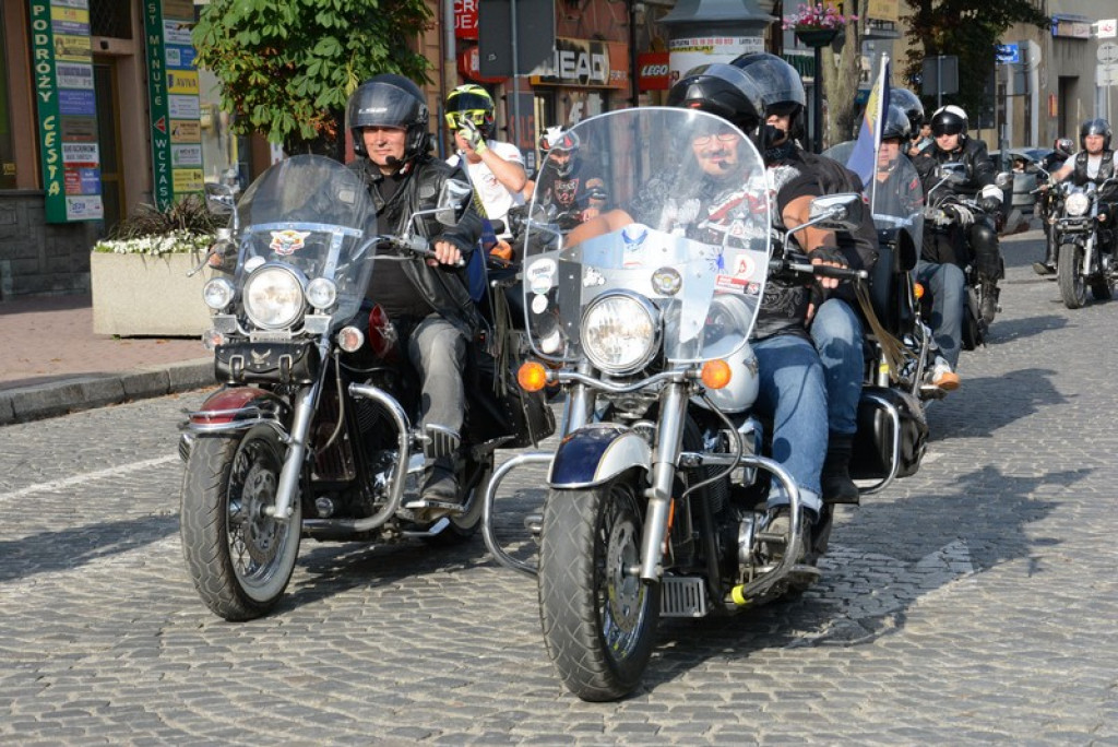 Parada motocykli przejechała ulicami Nowego Targu