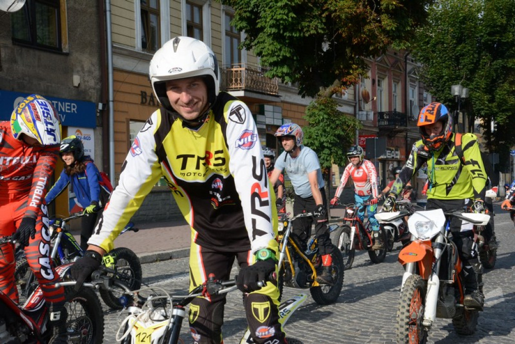 Parada motocykli przejechała ulicami Nowego Targu