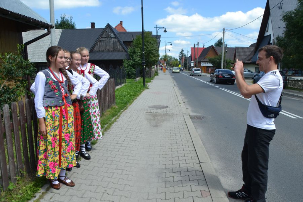 Świat artystów, twórców ludowych