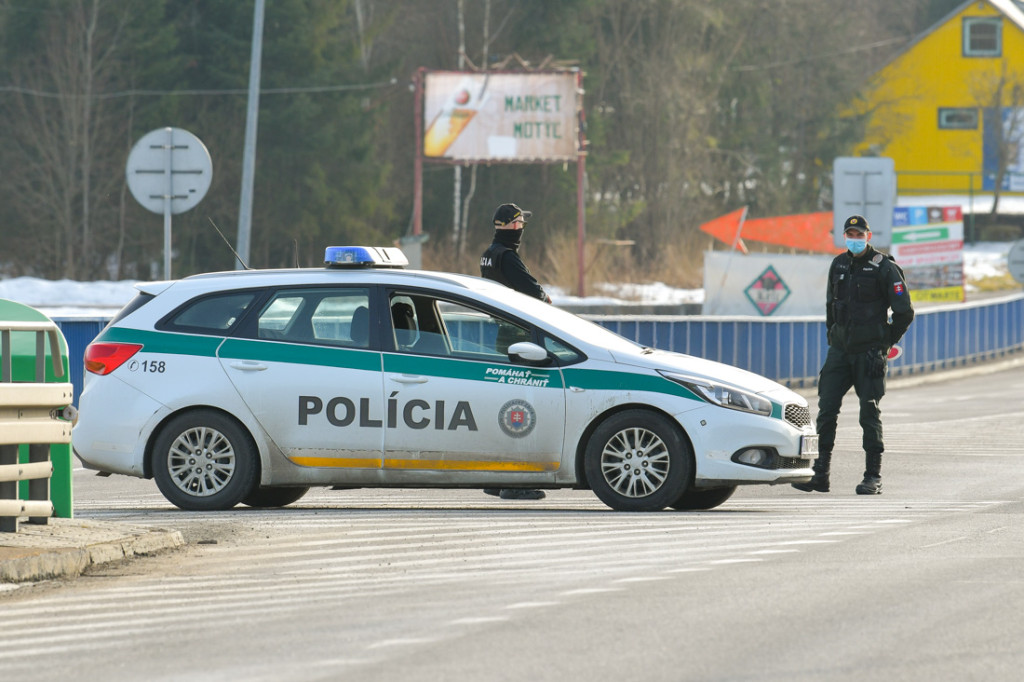 Tak wyglądają kontrole na granicy w Chyżnem
