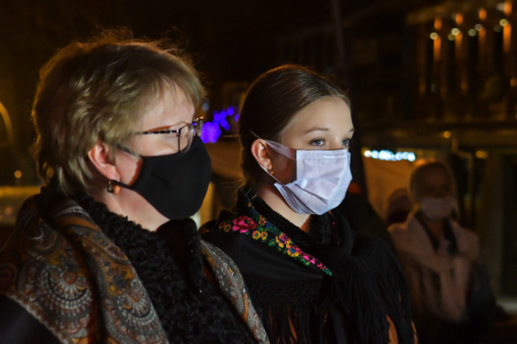 Pandemiczna Droga Krzyżowa na Krupówkach