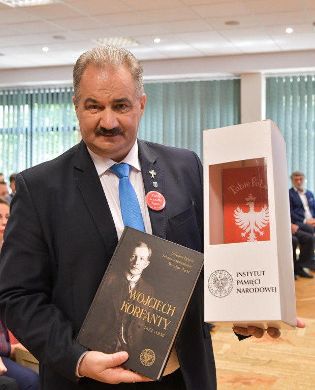 Nagrody burmistrza i wyróżnienia dla sportowców