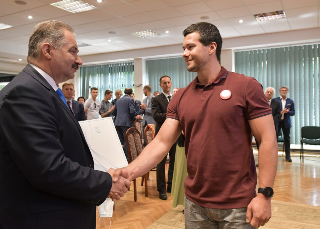 Nagrody burmistrza i wyróżnienia dla sportowców