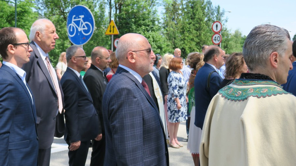 Ziemia spod Góry Świętej Anny w obelisku Powstańców Śląskich