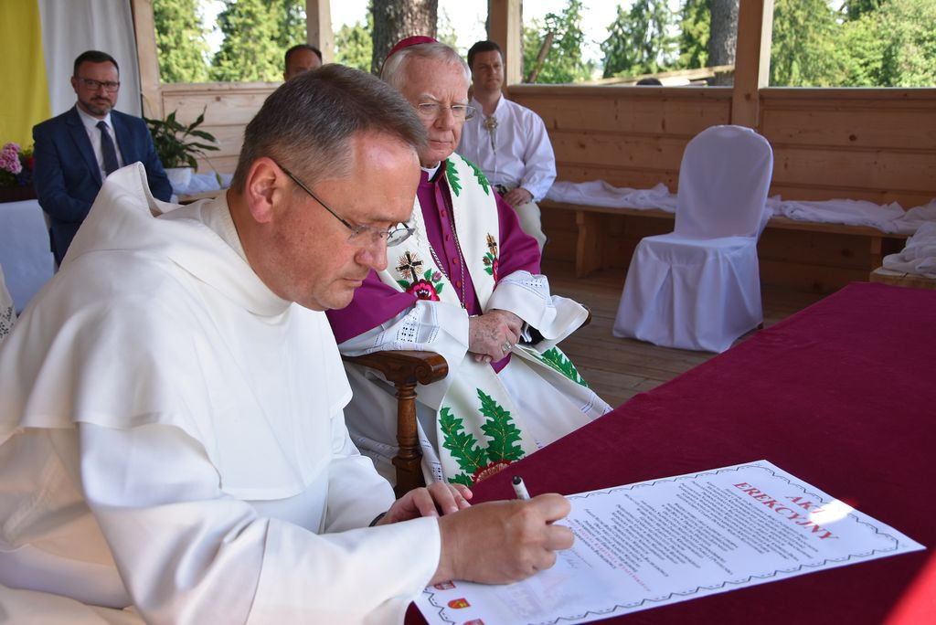 Bachledówka. Powstaje Dom Pamięci kard. Wyszyńskiego
