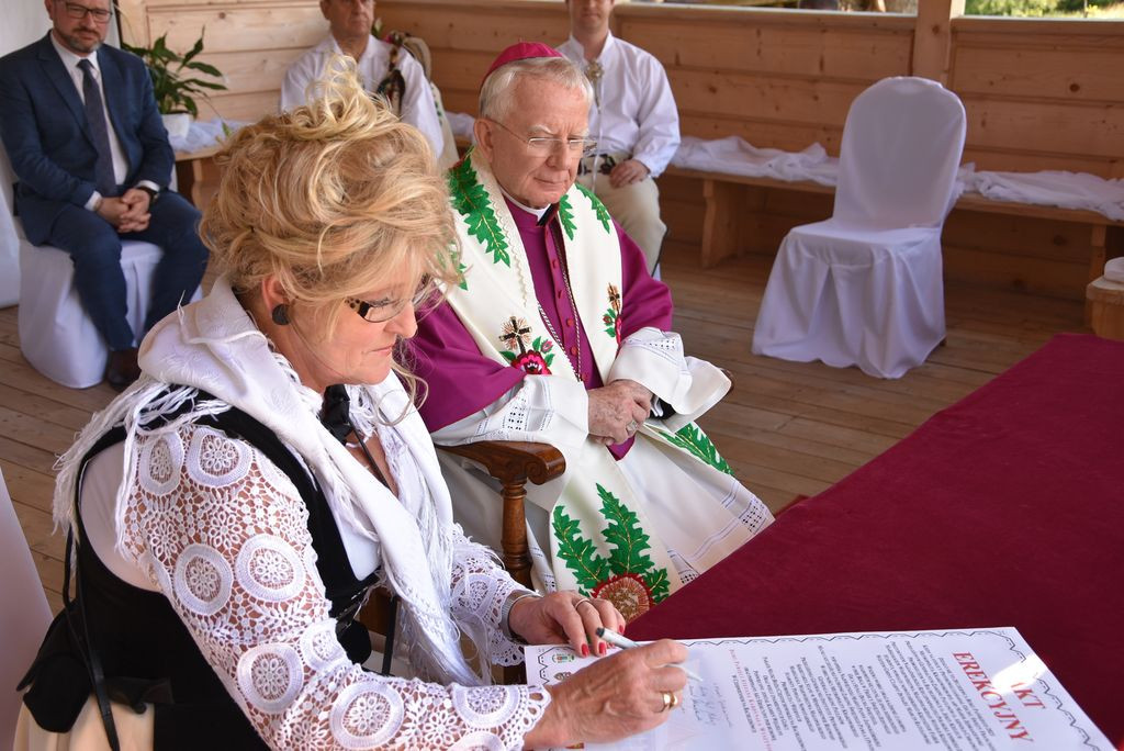 Bachledówka. Powstaje Dom Pamięci kard. Wyszyńskiego