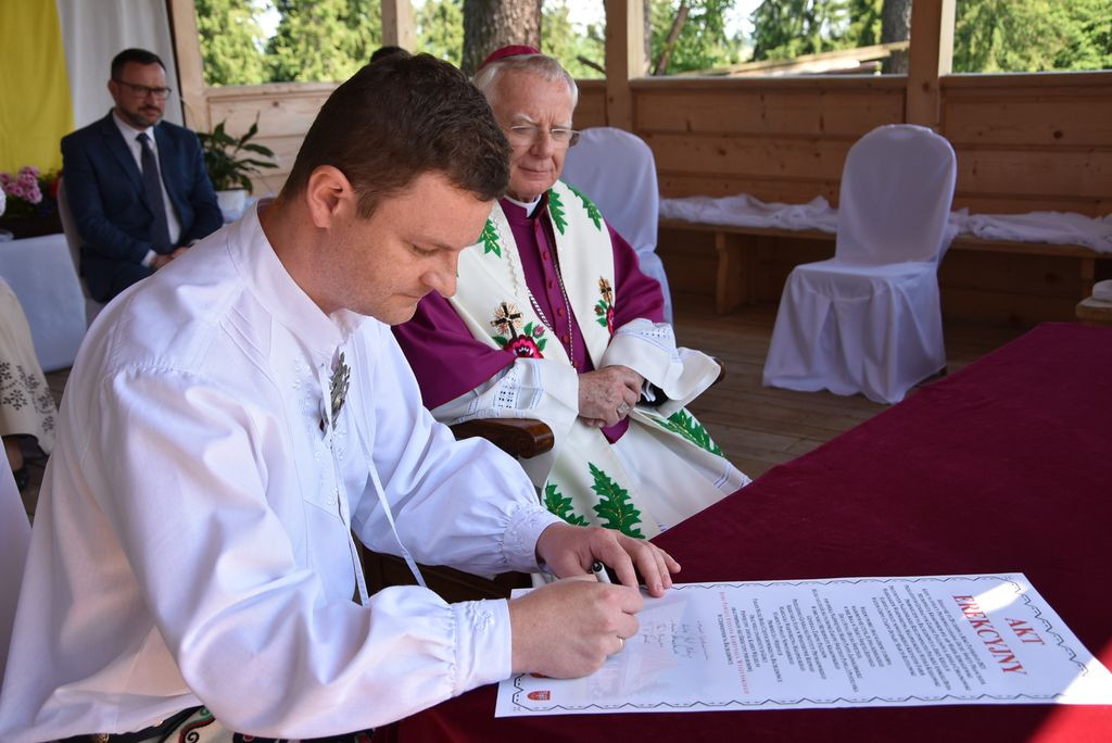 Bachledówka. Powstaje Dom Pamięci kard. Wyszyńskiego