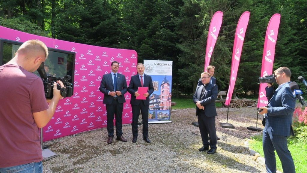 "Księżówka" będzie magazynować słoneczną energię