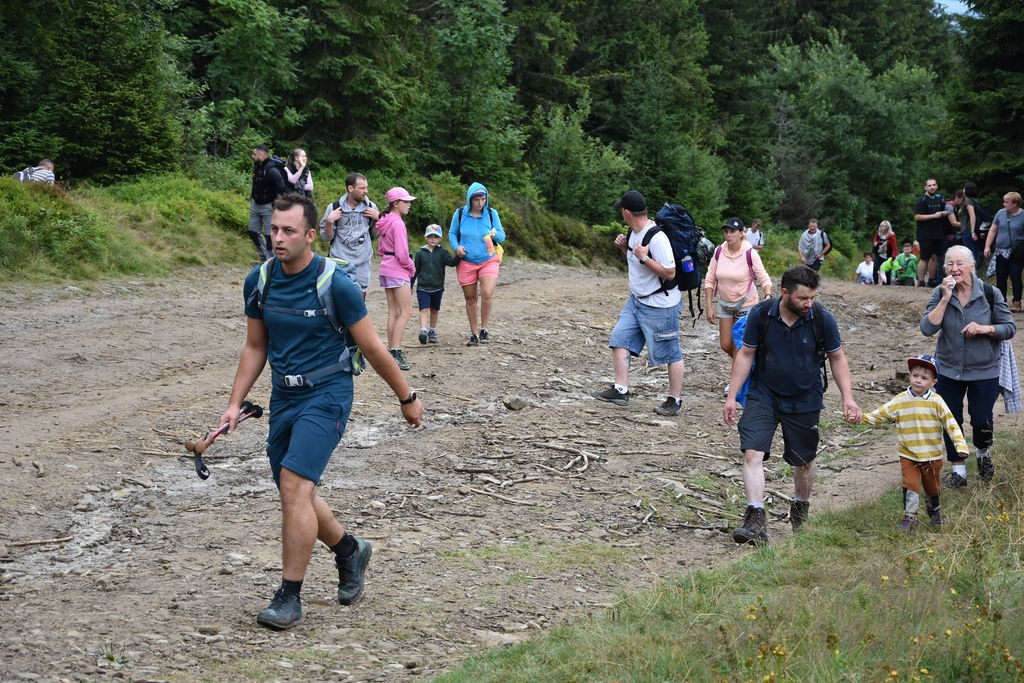 Niedziela na Polanie Rusnakowej pod Turbaczem