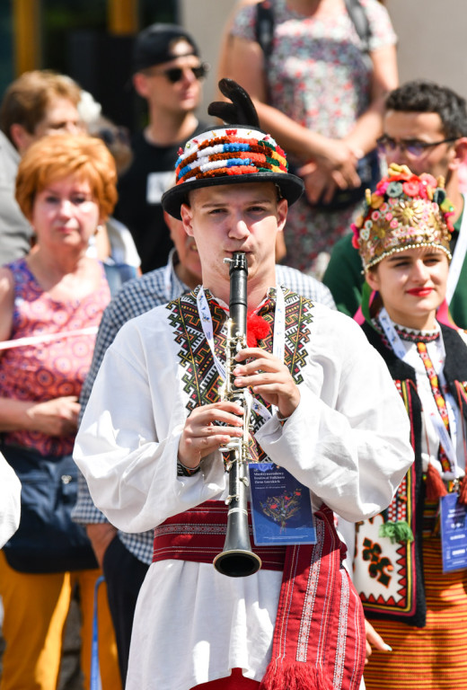 Barwny festiwal