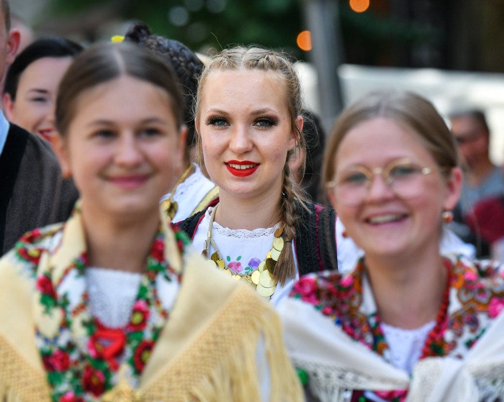 Barwny festiwal