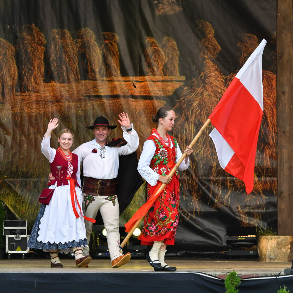 Barwny festiwal