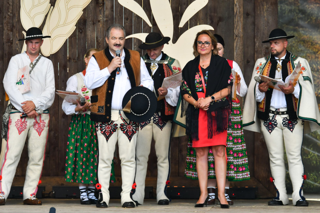 Barwny festiwal