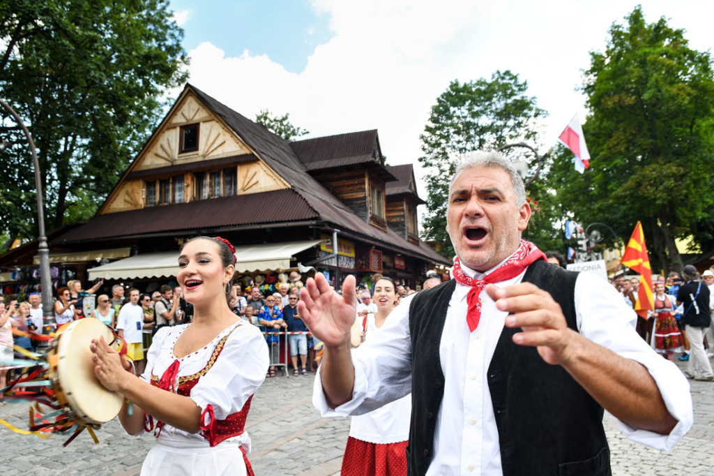 Barwny festiwal