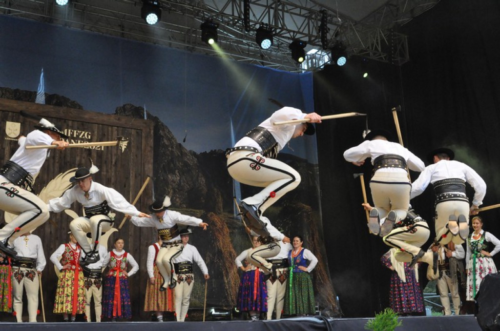 Barwny finał festiwalu