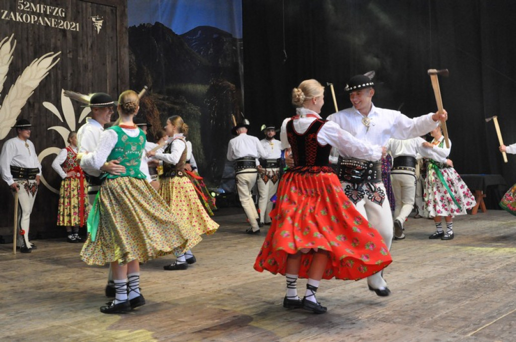 Barwny finał festiwalu