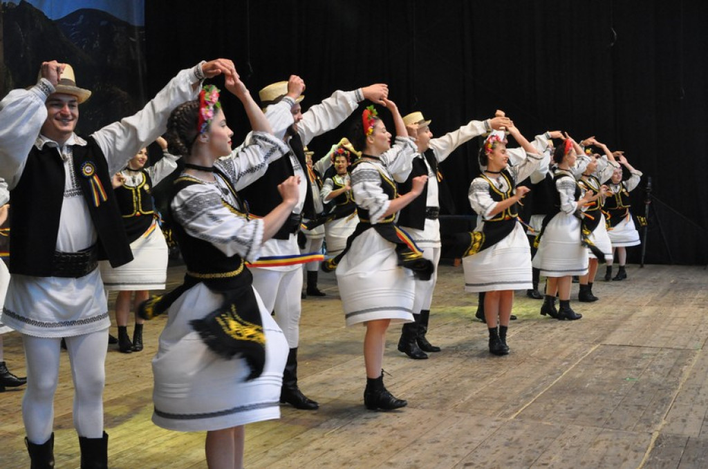 Barwny finał festiwalu