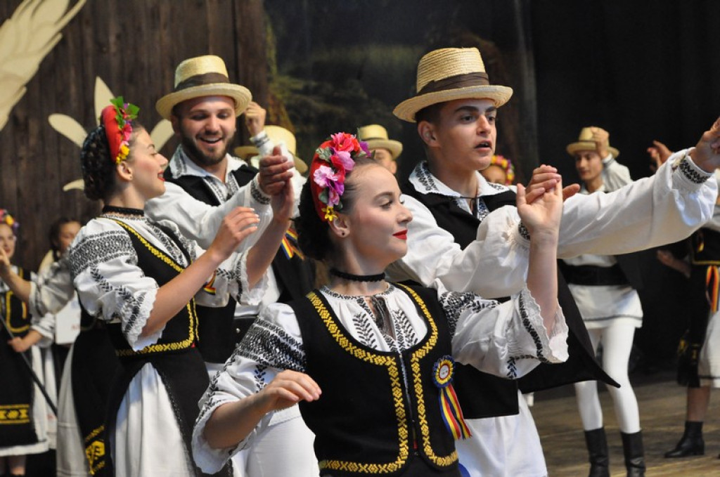 Barwny finał festiwalu