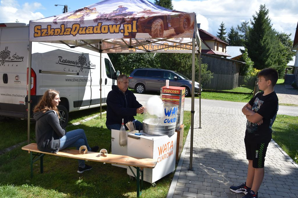 Na stacji PKP Podczerwone - zamiast pociągu rower