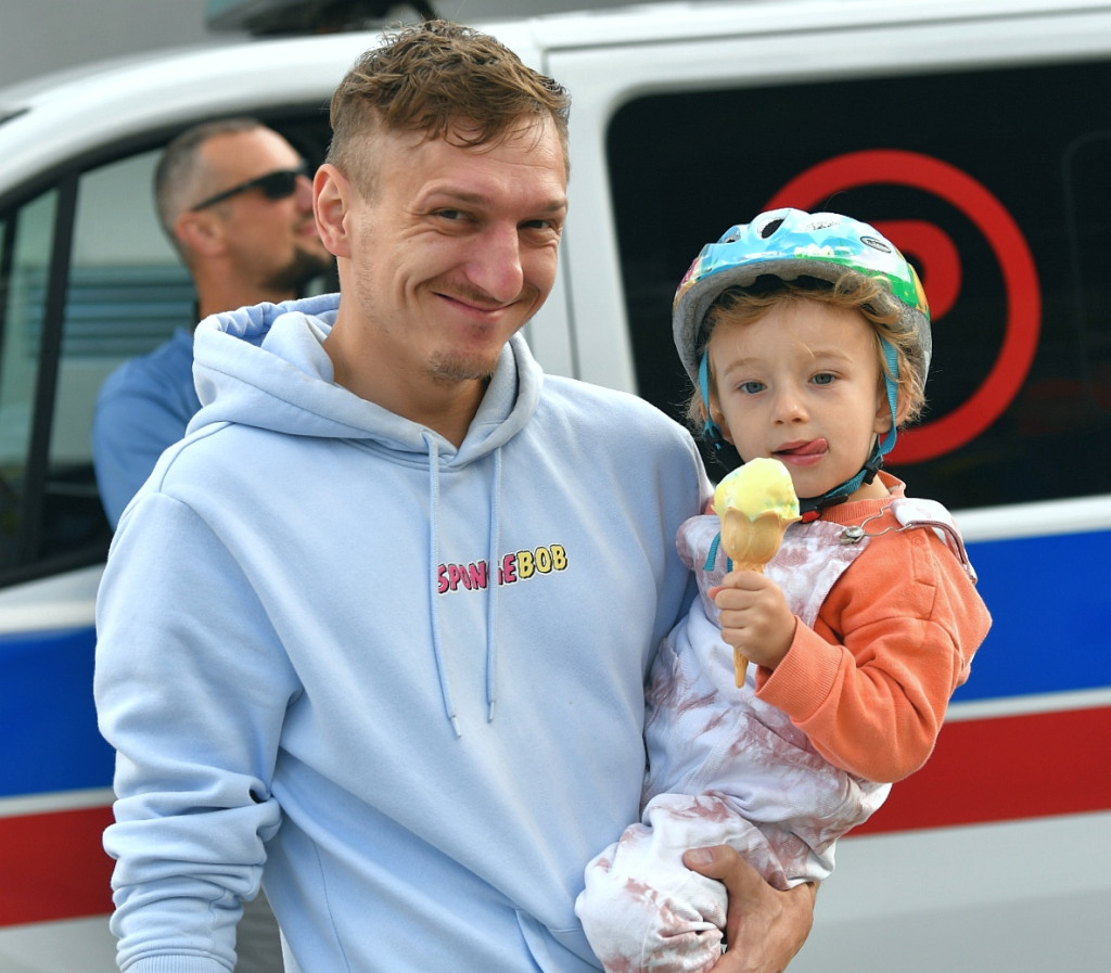 Tak skaczą młodzi pod okiem Kamila Stocha