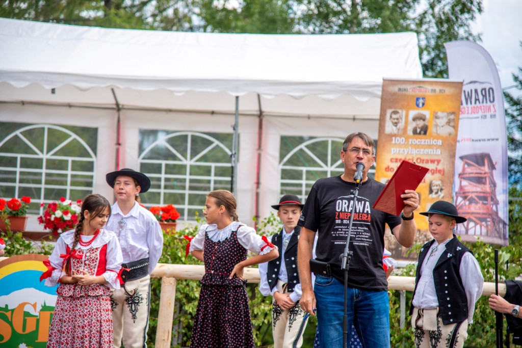 Wyszli zza biurek rozprostować kości