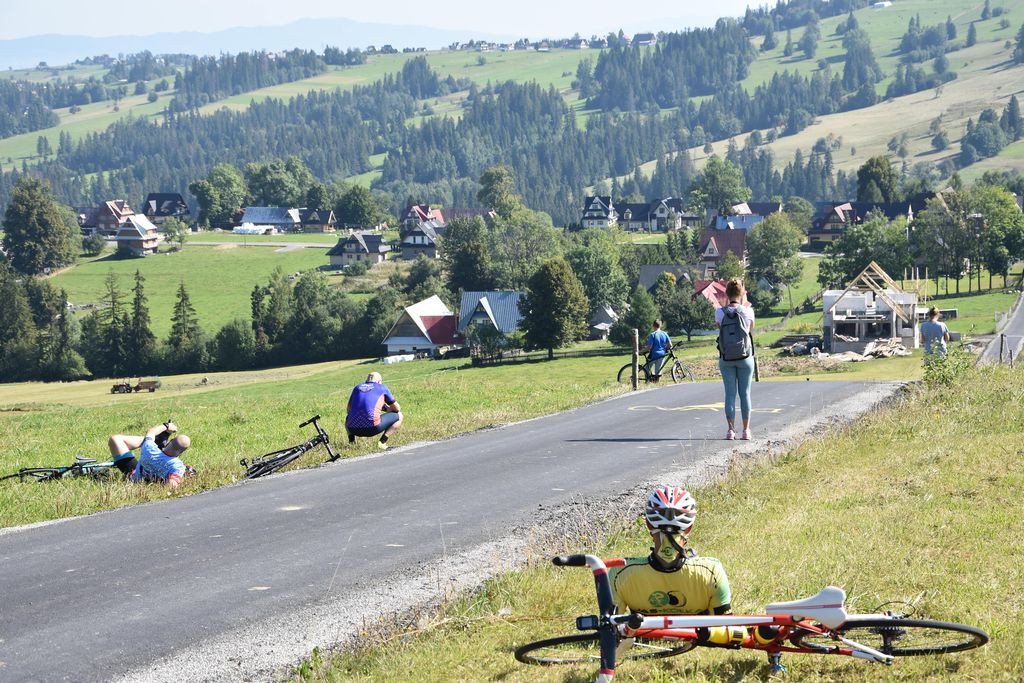 Jak rowerzyści Bachledówkę zdobywali