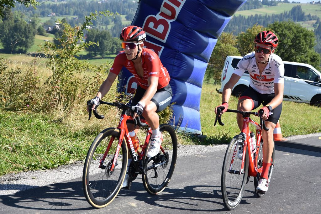 Jak rowerzyści Bachledówkę zdobywali
