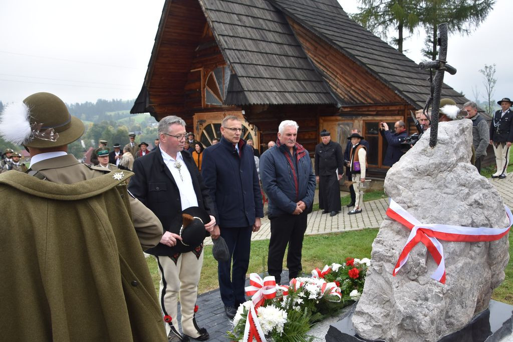 Ciche. Chwała bohaterom!