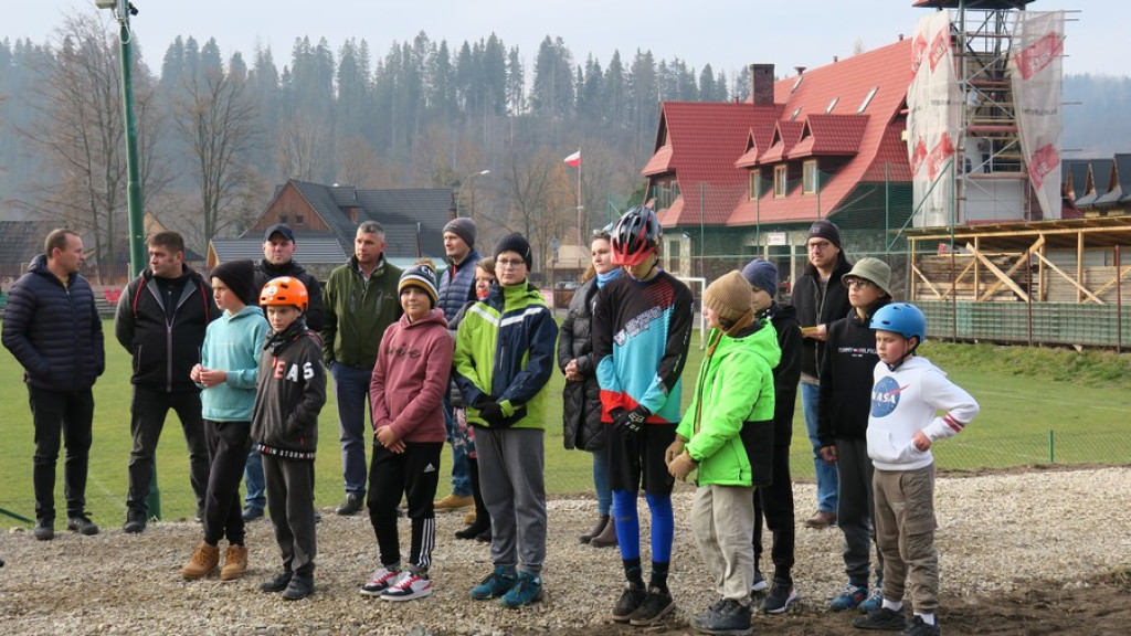 Nowoczesny pumptrack w Poroninie