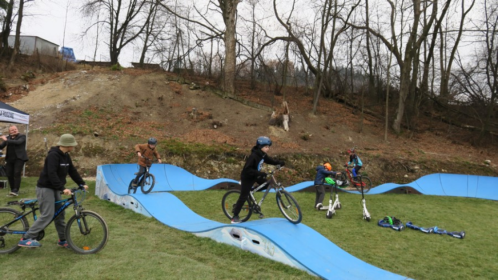 Nowoczesny pumptrack w Poroninie