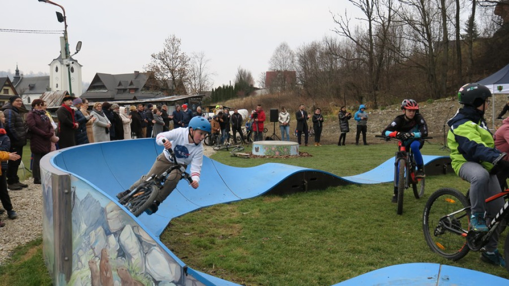 Nowoczesny pumptrack w Poroninie