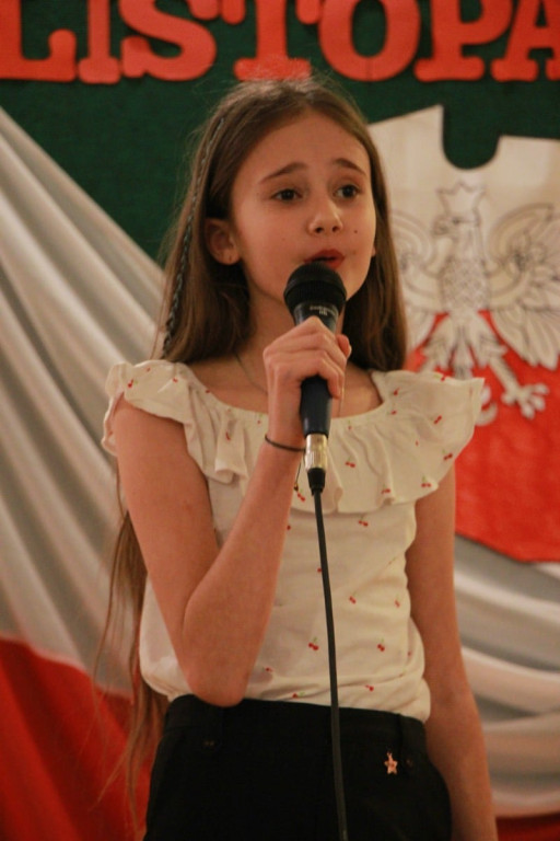 Najmłodsi śpiewali piosenki żołnierskie