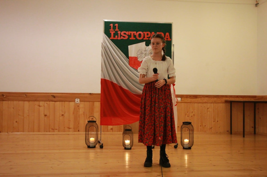 Najmłodsi śpiewali piosenki żołnierskie