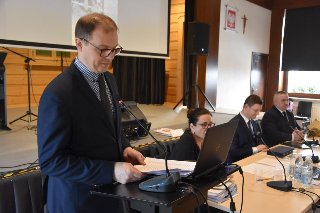 Sesja opłatkowa i medale dla sportowców