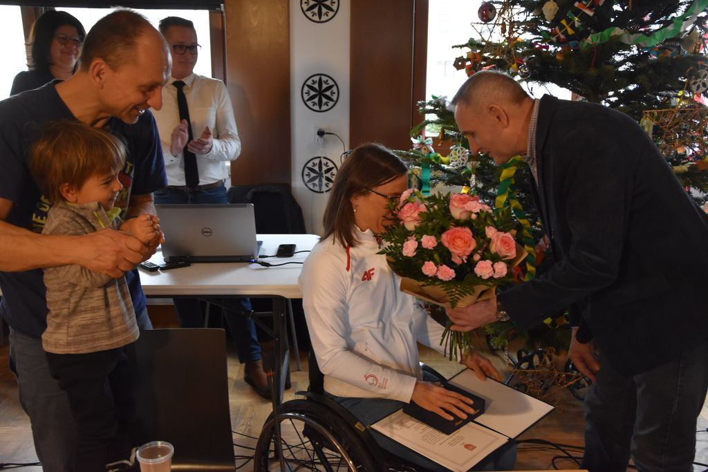 Sesja opłatkowa i medale dla sportowców