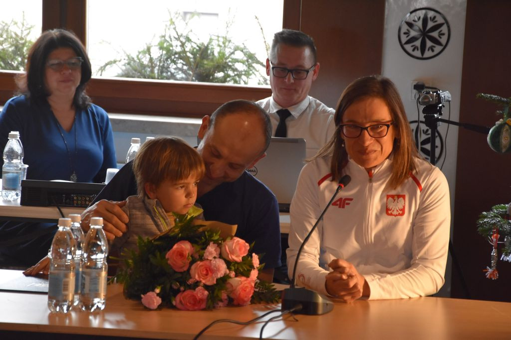 Sesja opłatkowa i medale dla sportowców
