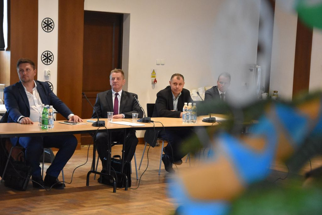 Sesja opłatkowa i medale dla sportowców